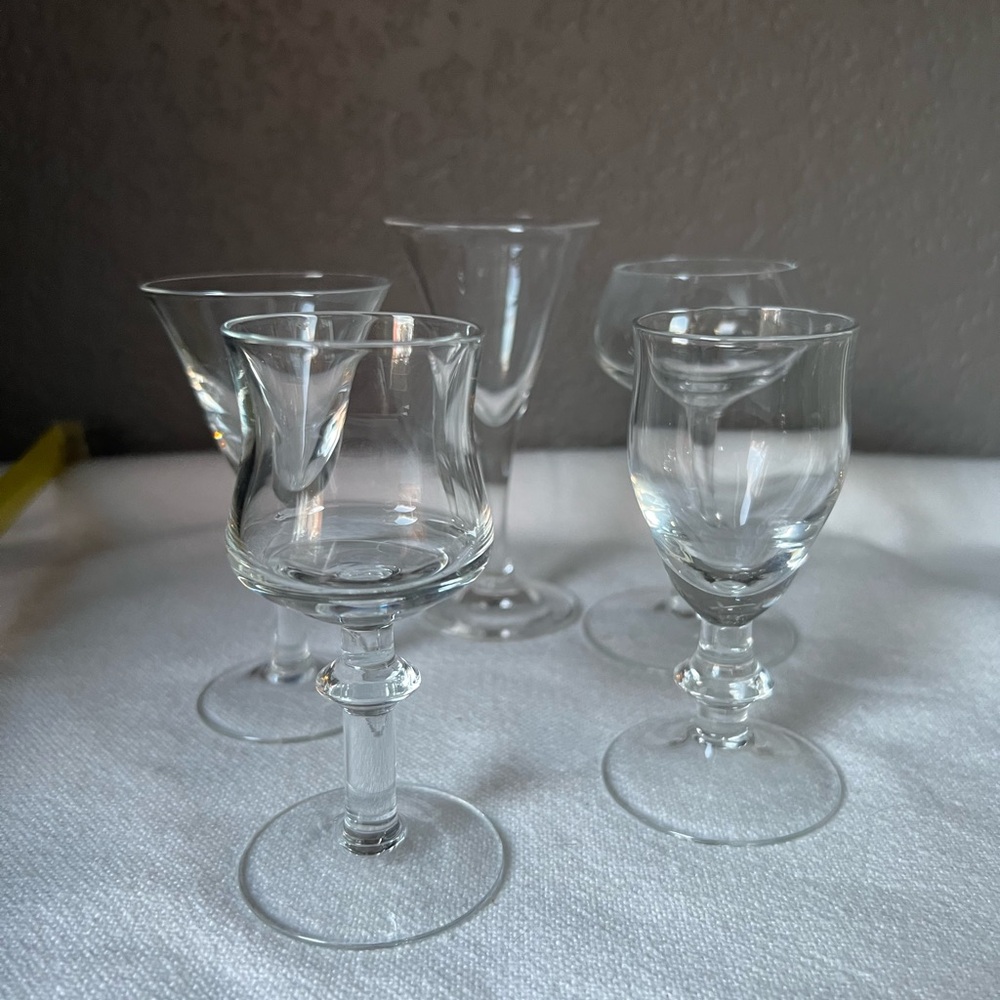 vintage Royal Bavarian Crystal cordial glasses. - Picture 12 of 12